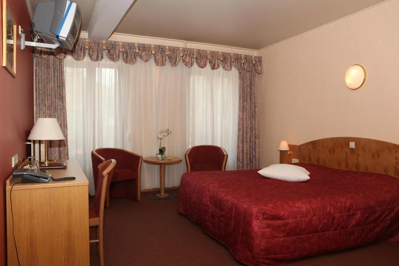***  Hotel Op Der Bleech Larochette Lucembursko